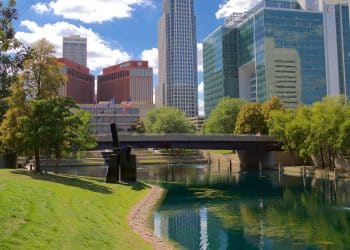 10 Famous Singers from Nebraska