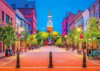 10 Famous Singers from Vermont