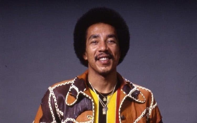 10 Best Smokey Robinson Songs of All Time - Singersroom.com