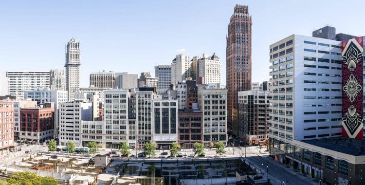 10 Famous Singers from Michigan