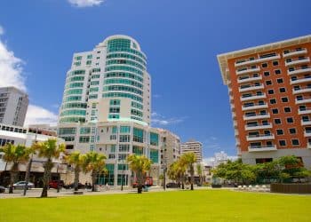 10 Famous Singers from Puerto Rico