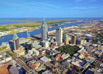 10 Famous Singers from Alabama