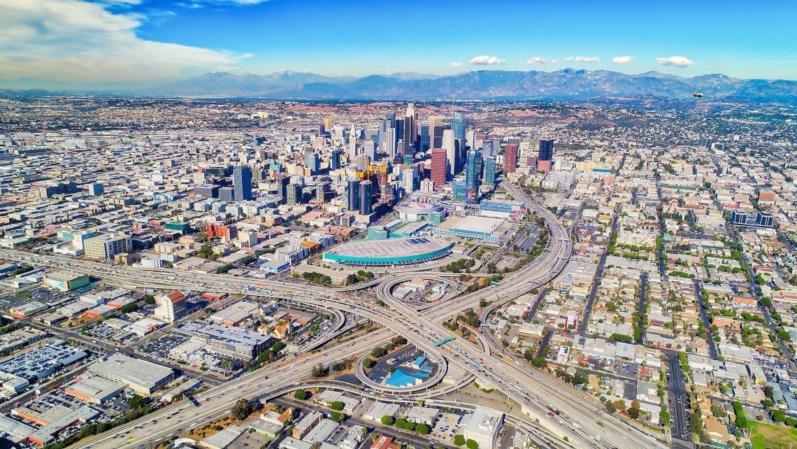 10 Famous Singers from California