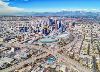 10 Famous Singers from California