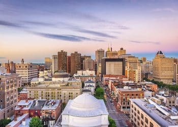 10 Famous Singers from Maryland