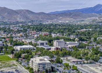 10 Famous Singers from Nevada