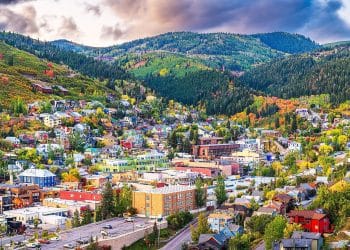 10 Famous Singers from Utah