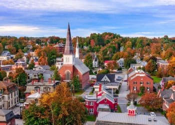 10 Famous Singers from Vermont