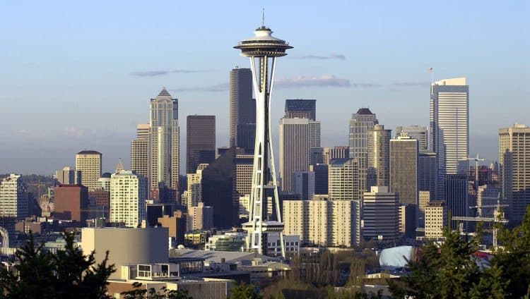 10 Famous Singers from Washington