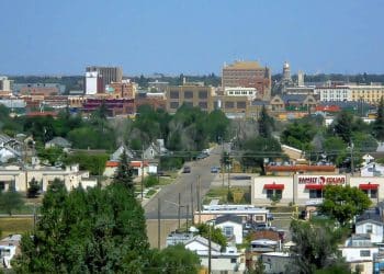 10 Famous Singers from Wyoming