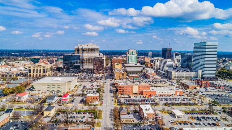 10 Famous Singers from South Carolina