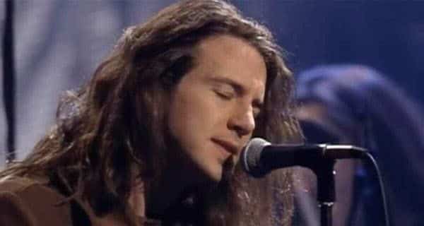10 Best Eddie Vedder Songs of All Time - Singersroom.com