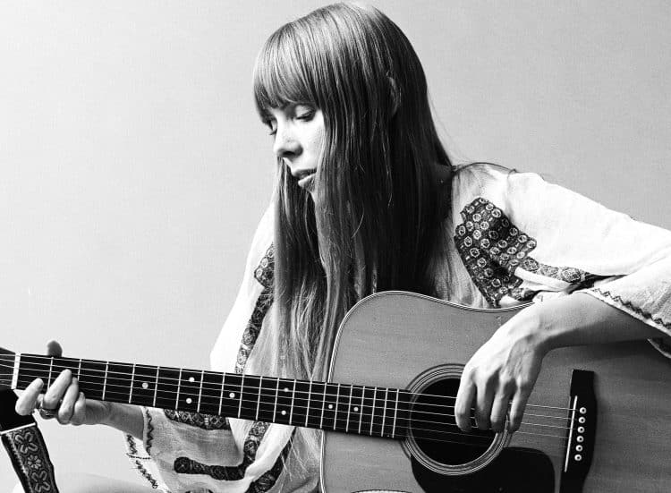10 Best Joni Mitchell Songs of All Time