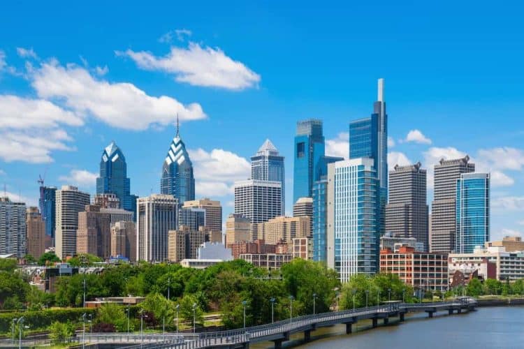 10 Famous Singers from Pennsylvania