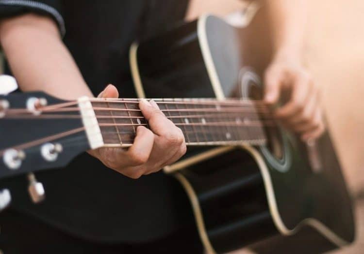 15 Best Guitar Players of All Time