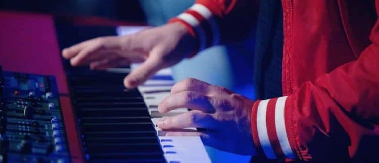 15 Best Piano Songs of All Time