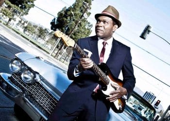 10 Best Robert Cray Band Songs of All Time