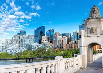 10 Famous Singers from Canada