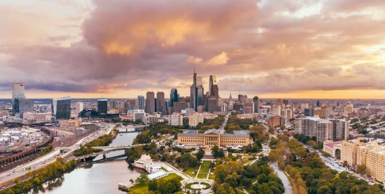 10 Famous Singers from Pennsylvania