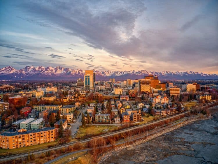 10 Famous Singers from Alaska