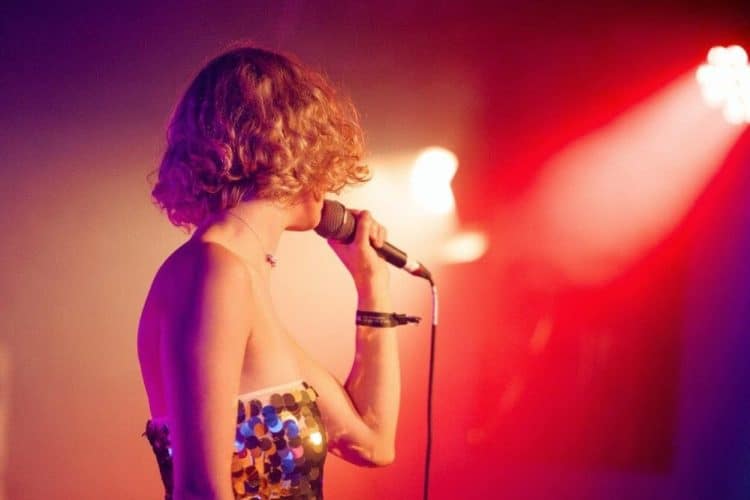 15 Best Female Singers of All Time