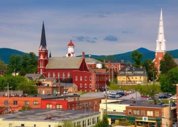 10 Famous Singers from Vermont