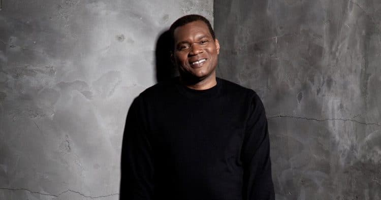 10 Best Robert Cray Band Songs of All Time
