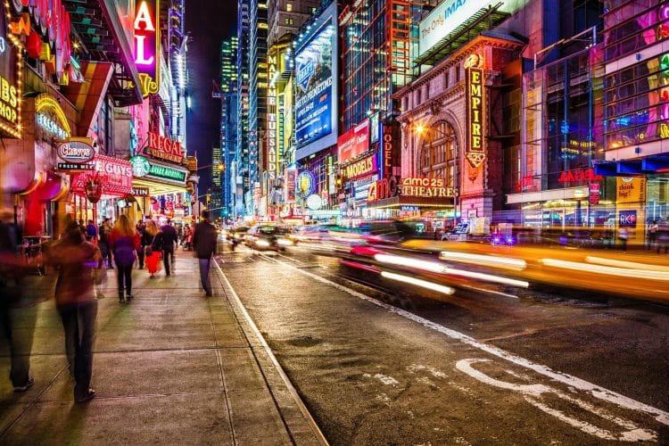 10 Famous Singers from New York