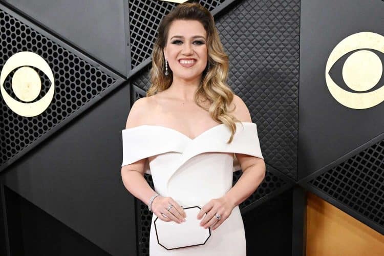 10 Best Kelly Clarkson Songs of All Time