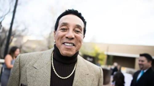 10 Best Smokey Robinson Songs Of All Time - Singersroom.com