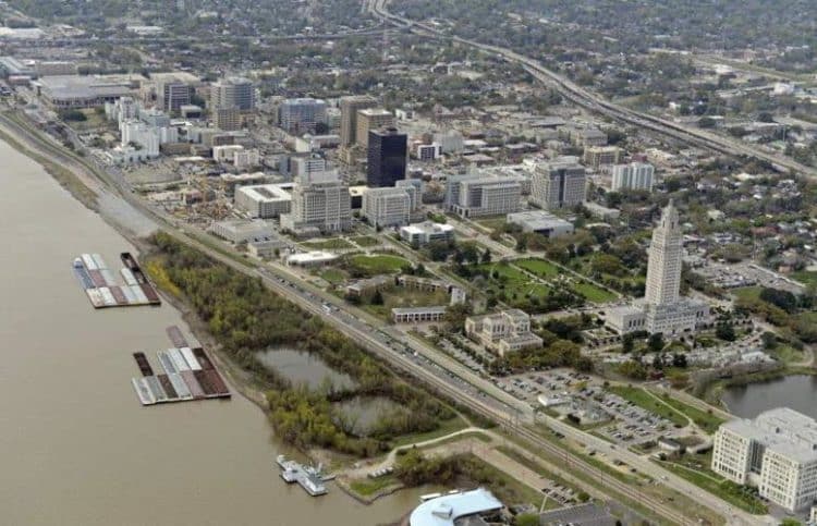 10 Famous Singers from Louisiana