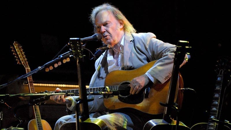 10 Best Neil Young Songs of All Time