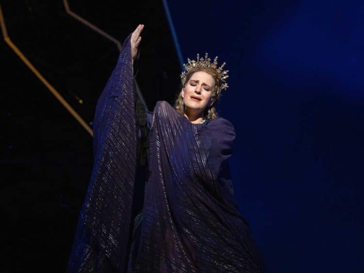 15 Best Opera Singers of All Time