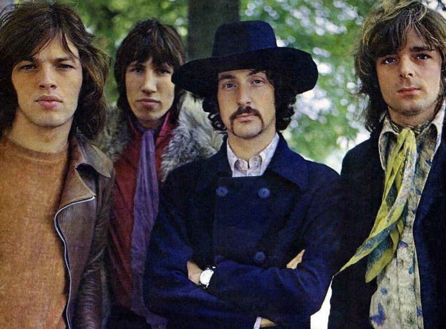 10 Best Pink Floyd Songs of All Time - Singersroom.com