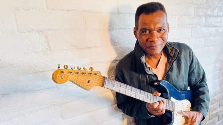 10 Best Robert Cray Band Songs of All Time