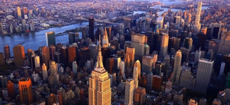 10 Famous Singers from New York