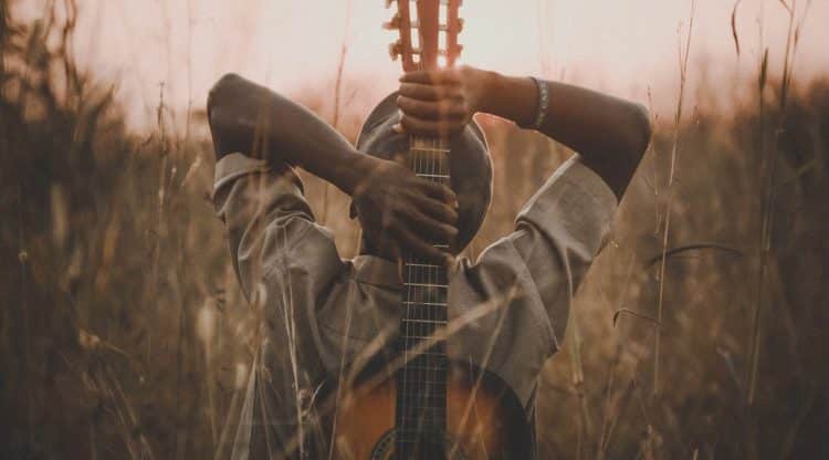 15 Best Folk Music Songs of All Time