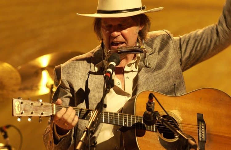 10 Best Neil Young Songs of All Time