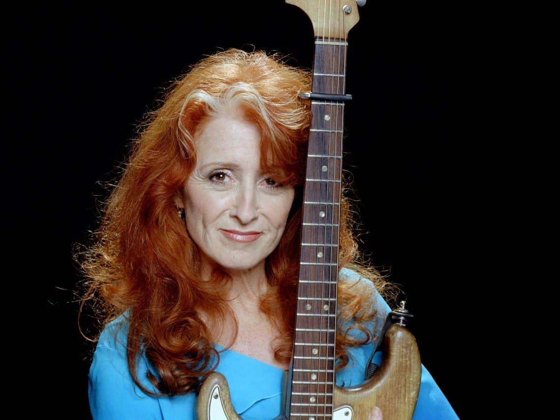 10 Best Bonnie Raitt Songs Of All Time - Singersroom.com