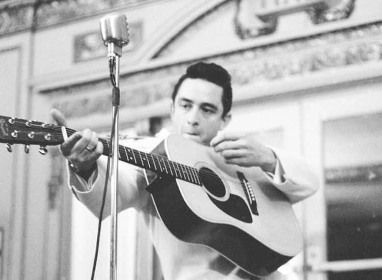 10 Best Johnny Cash Songs of All Time
