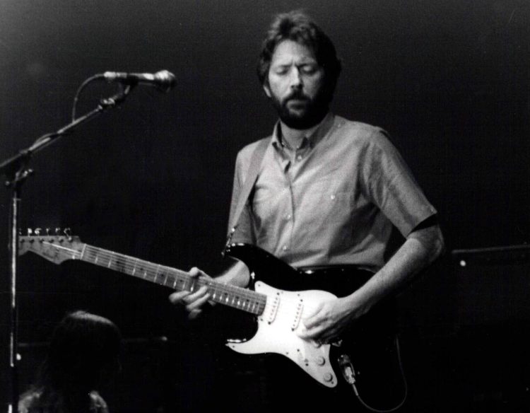 10 Best Eric Clapton Songs of All Time - Singersroom.com