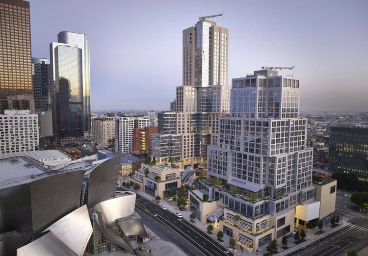 10 Famous Singers from California