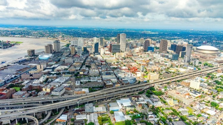 10 Famous Singers from Louisiana