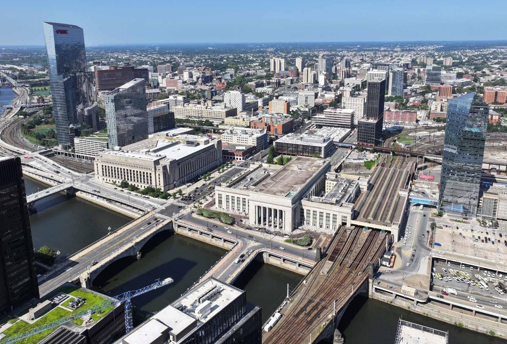 10 Famous Singers from Pennsylvania