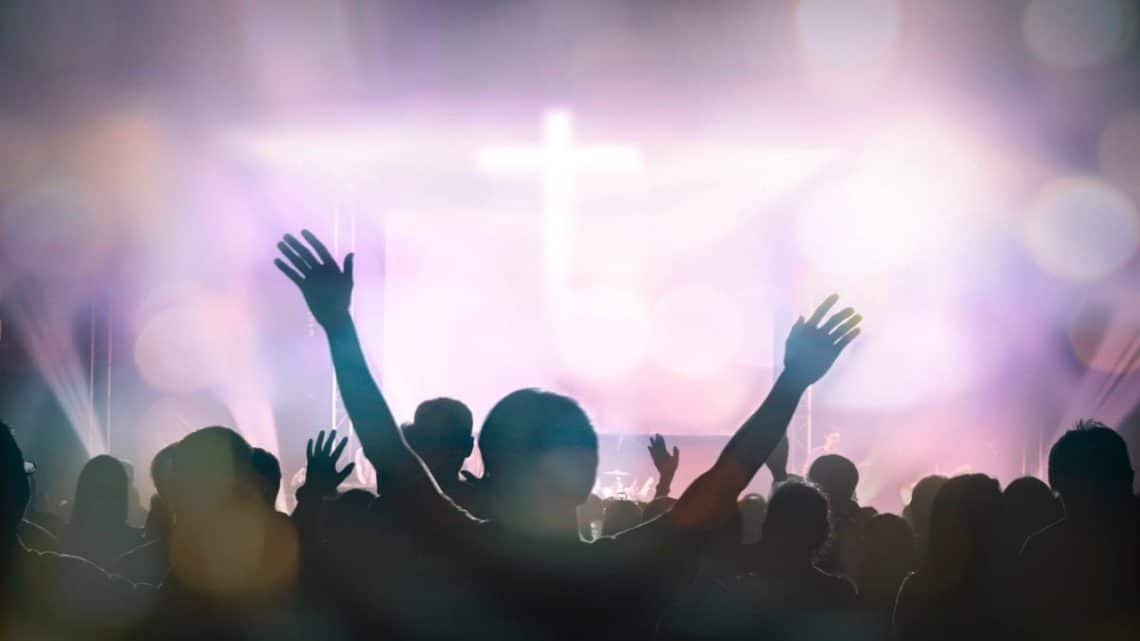 10 Best Worship Songs of All Time