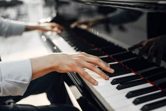 15 Best Piano Players of All Time