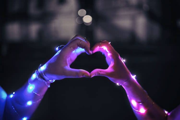 15 Best Love Songs of All Time