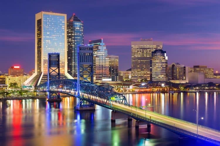 10 Famous Singers from Florida