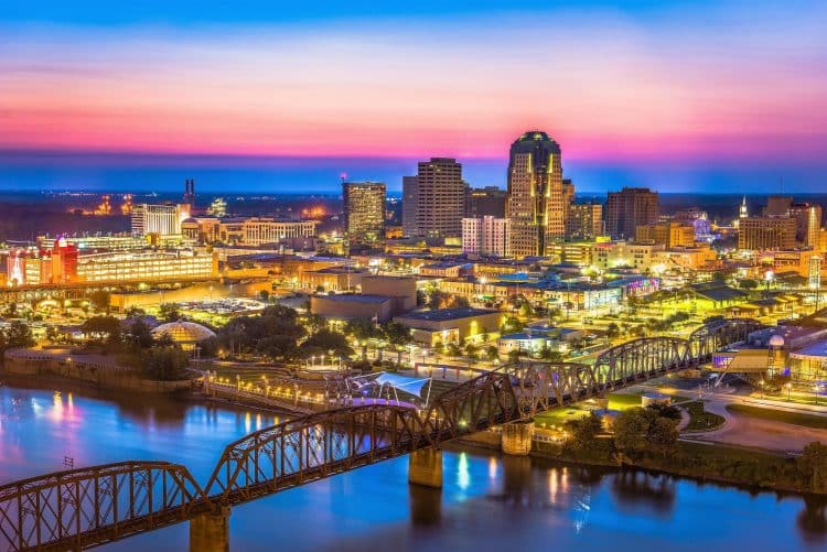 10 Famous Singers from Louisiana