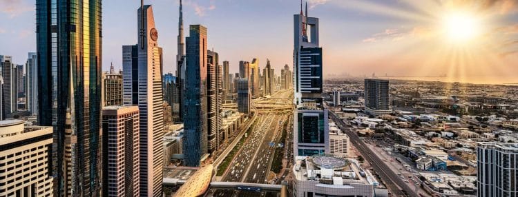 10 Famous Singers from Maine